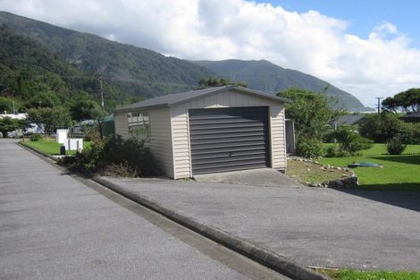 Photo of property in 12a Cargills Road, Barrytown, Runanga, 7873