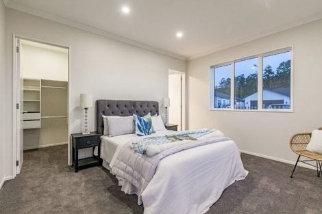 Photo of property in 3 Konoba Avenue, Kumeu, 0810