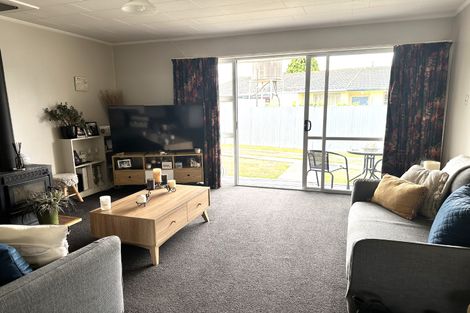 Photo of property in 5-5a Rimu Street, Pleasant Point, 7903