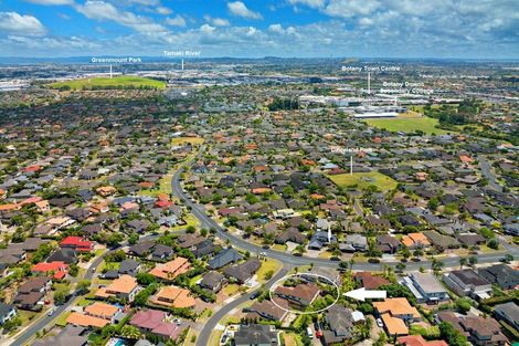Photo of property in 4 Bejoy Rise, East Tamaki Heights, Auckland, 2016