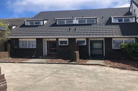 Photo of property in 4/31 Mana Avenue, Titahi Bay, Porirua, 5022