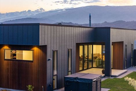 Photo of property in 16 Willoughby Place, Clyde, 9330