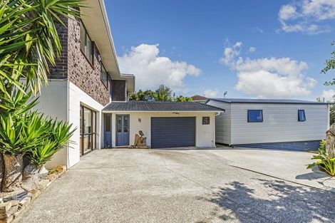 Photo of property in 10 Sunburst Lane, Torbay, Auckland, 0630