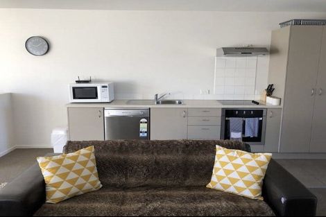 Photo of property in 3/75 Thackeray Place, Waltham, Christchurch, 8023