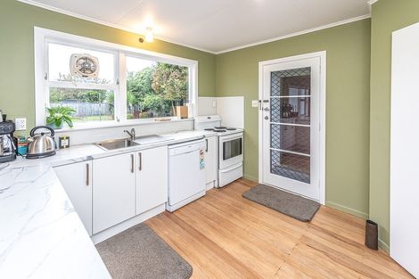 Photo of property in 18 Madras Street, Aramoho, Whanganui, 4500