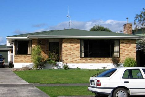 Photo of property in 51 Wikiriwhi Crescent, Awapuni, Palmerston North, 4412