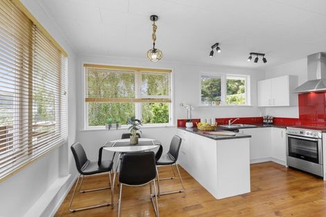 Photo of property in 25 Lord Street, Stokes Valley, Lower Hutt, 5019