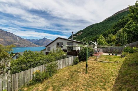 Photo of property in 9b Dart Place, Fernhill, Queenstown, 9300