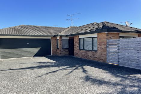 Photo of property in 22 Rathmar Drive, Manurewa, Auckland, 2105