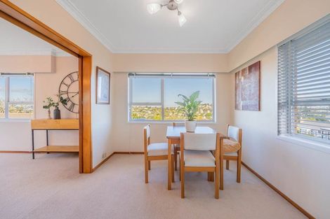 Photo of property in 118 Eban Avenue, Hillcrest, Auckland, 0627