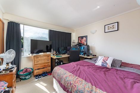 Photo of property in 20 Wilfred Street, Tawa, Wellington, 5028