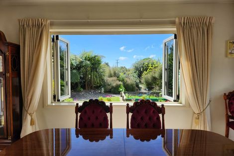 Photo of property in 1095 Queen Street East, Levin, 5571