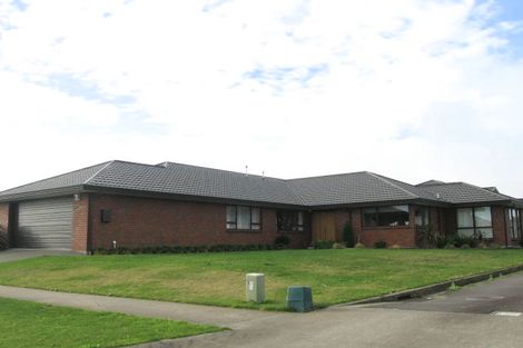 Photo of property in 131 Ruapehu Drive, Fitzherbert, Palmerston North, 4410