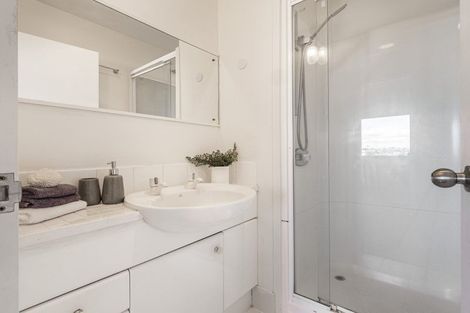 Photo of property in 2/15g Auburn Street, Takapuna, Auckland, 0622