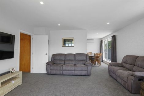 Photo of property in 299 Sawyers Arms Road, Bishopdale, Christchurch, 8053