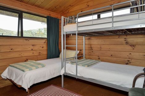 Photo of property in 11 Moana Drive, Mahia, 4198