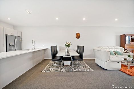 Photo of property in 4 Sunshine Boulevard, Sunnyvale, Auckland, 0612