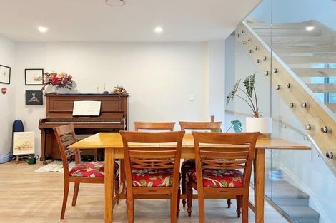 Photo of property in 3/19 Ruakiwi Road, Hamilton Lake, Hamilton, 3204