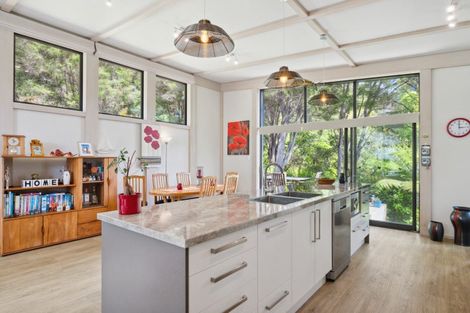 Photo of property in 71a Milton Terrace, Picton, 7220