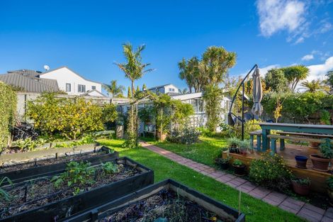 Photo of property in 20 Elliott Street, The Wood, Nelson, 7010