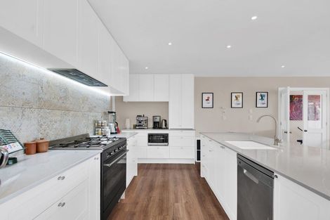 Photo of property in 20 Lucknow Place, Cashmere, Christchurch, 8022