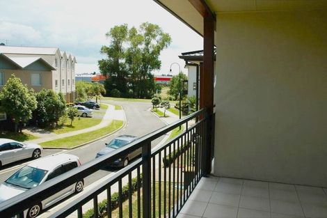 Photo of property in 49 Kirikiri Lane, East Tamaki, Auckland, 2013