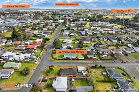 Photo of property in 32 Ashgrove Road, Mangere, Auckland, 2022