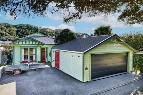 Photo of property in 126 Clyde Street, Island Bay, Wellington, 6023
