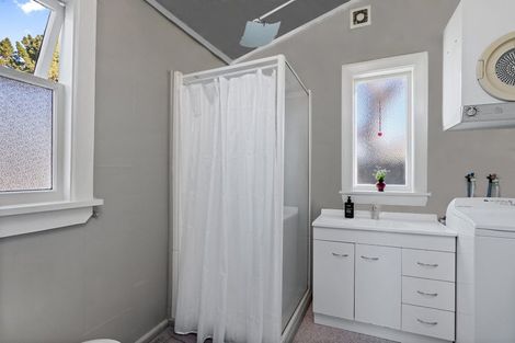 Photo of property in 18 Olliviers Road, Phillipstown, Christchurch, 8011