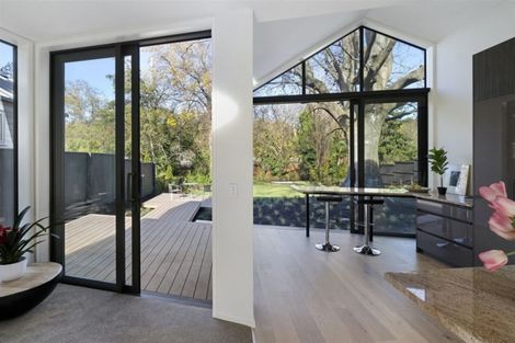 Photo of property in 1a Wood Lane, Fendalton, Christchurch, 8014