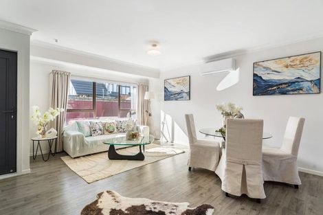 Photo of property in 2/282 Shirley Road, Papatoetoe, Auckland, 2025