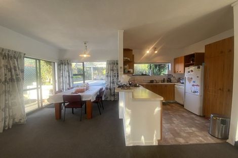 Photo of property in 156 Waikawa Road, Picton, 7220