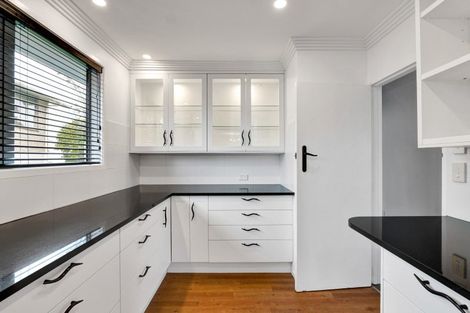 Photo of property in 7 Rennell Street, Frankleigh Park, New Plymouth, 4310