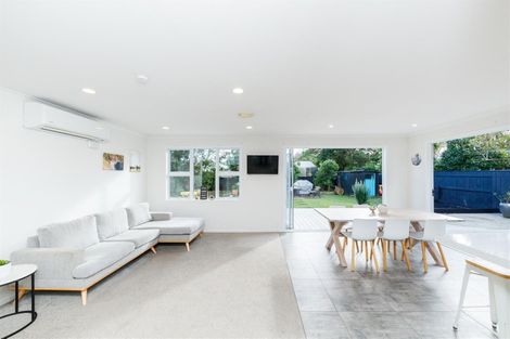 Photo of property in 6 Just Place, West End, Palmerston North, 4410