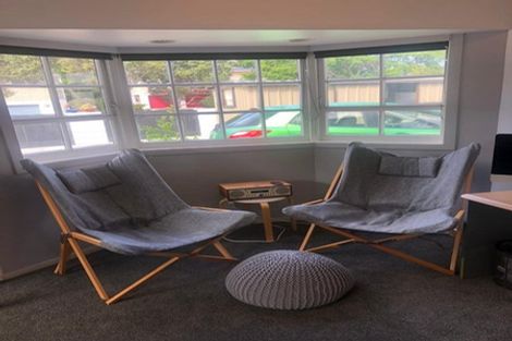 Photo of property in 8 Himalaya Drive, Half Moon Bay, Auckland, 2012