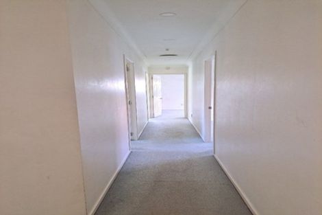 Photo of property in 6 Longford Park Drive, Takanini, 2112