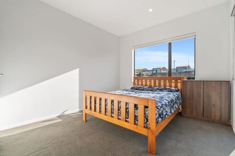 Photo of property in 42 Dignity Street, Papakura, 2110