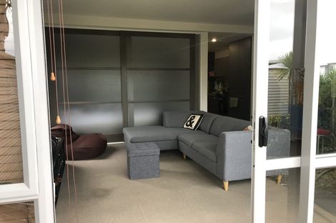 Photo of property in 29/7 Kelvin Hart Drive, East Tamaki, Auckland, 2013