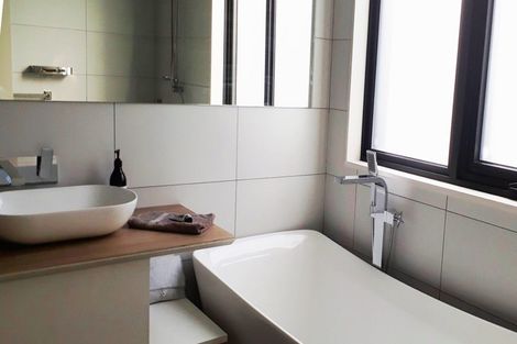 Photo of property in 3 Plumwood Lane, Cashmere, Christchurch, 8022