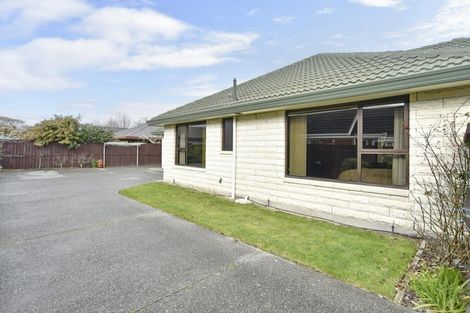 Photo of property in 4 Clotilda Place, Bishopdale, Christchurch, 8053