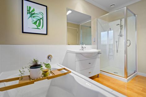 Photo of property in 5 Glenroy Place, Cambridge, 3434