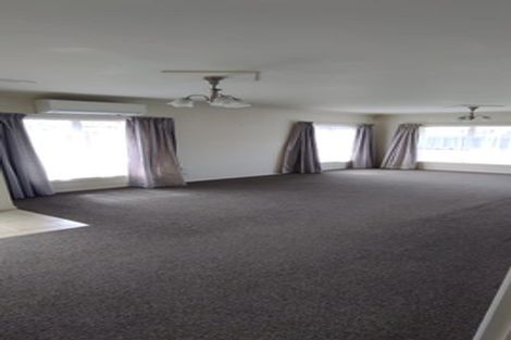 Photo of property in 1/37 Great South Road, Papakura, Takanini, 2110