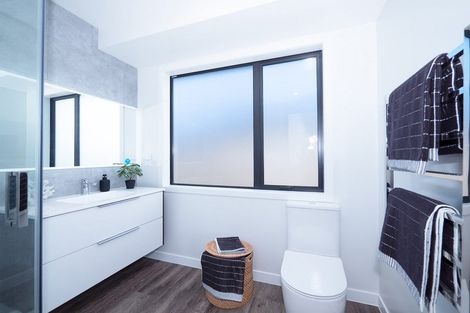 Photo of property in 33 Admiralty Drive, Haruru, 0204