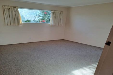 Photo of property in 84 Taylor Terrace, Tawa, Wellington, 5028