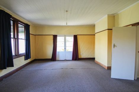 Photo of property in 16 Wellington Street, Enfield, Oamaru, 9491