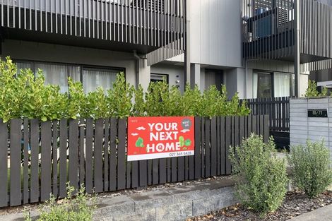 Photo of property in 10/71 Hobsonville Road, Hobsonville, Auckland, 0616
