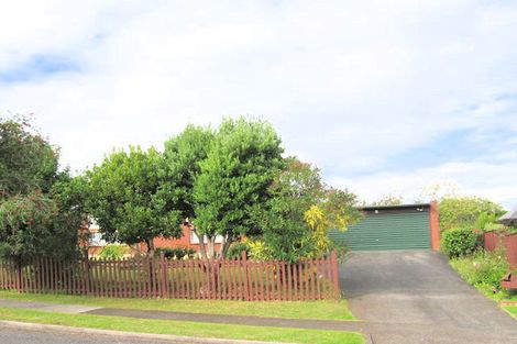 Photo of property in 3 Jillteresa Crescent, Half Moon Bay, Auckland, 2012