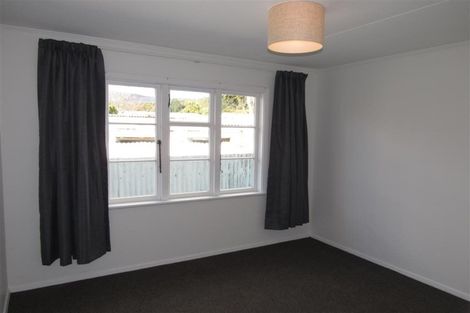 Photo of property in 63 Wainuiomata Road, Wainuiomata, Lower Hutt, 5014
