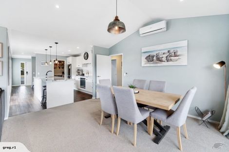 Photo of property in 58 Montgomery Crescent, Kinloch, Taupo, 3377