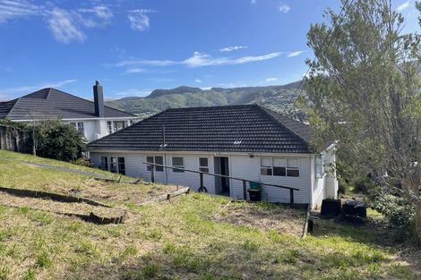 Photo of property in 22 Duncan Street, Tawa, Wellington, 5028